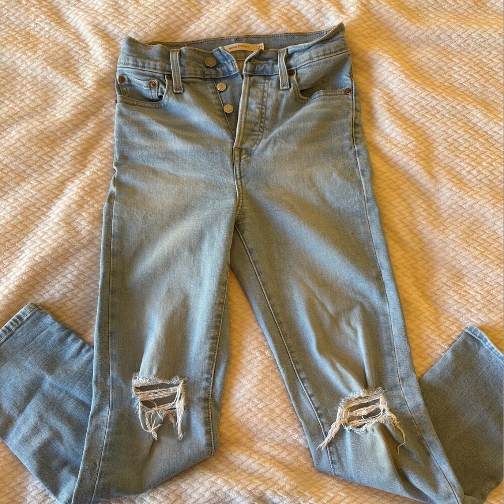 Levi's Women's Wedgies